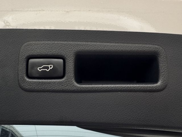 TOYOTA LEXUS NX200T 2016 Image 31