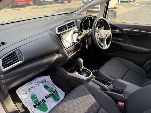 HONDA FIT 2017 Image 31