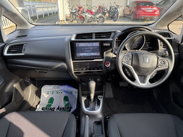 HONDA FIT 2017 Image 31