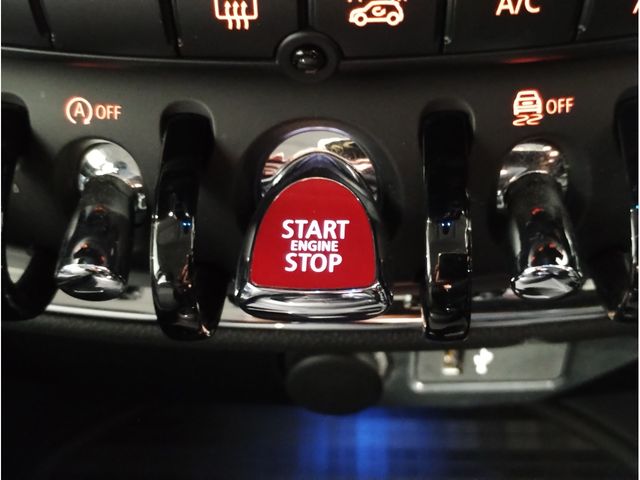 BMW MINI COOPER D CLUBMA 2020 Image 31