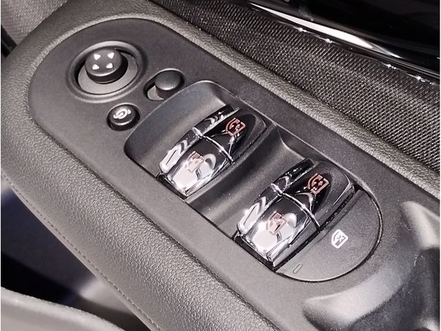 BMW MINI COOPER D CLUBMA 2020 Image 31