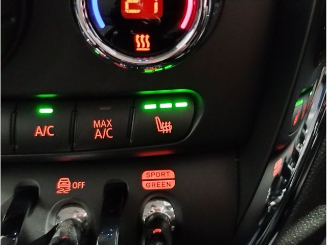 BMW MINI COOPER D CLUBMA 2020 Image 31