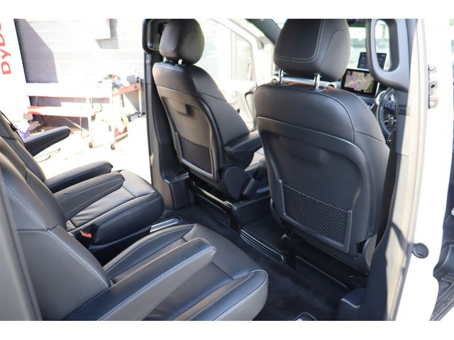 MERCEDES BENZ V CLAS 2018 Image 31