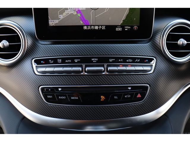 MERCEDES BENZ V CLAS 2018 Image 31