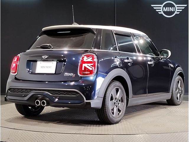 BMW MINI COOPER S 5DOOR 2021 Image 31