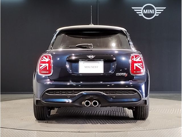 BMW MINI COOPER S 5DOOR 2021 Image 31