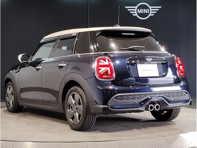 BMW MINI COOPER S 5DOOR 2021 Image 31