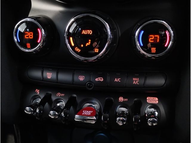 BMW MINI COOPER S 5DOOR 2021 Image 31