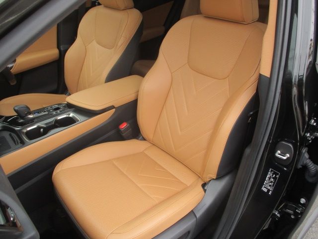 TOYOTA LEXUS NX450H+ AWD 2023 Image 31