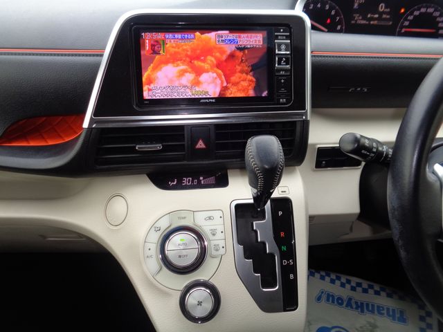 TOYOTA SIENTA 4WD 2016 Image 31