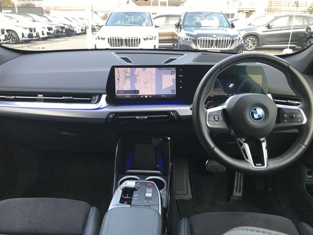 BMW IX1 2025 Image 31