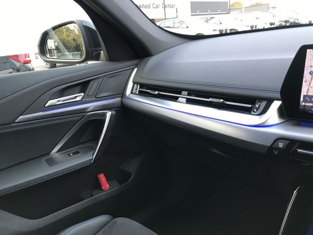 BMW IX1 2025 Image 31