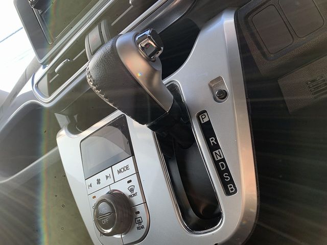 DAIHATSU CAST ACTIVA 4WD 2015 Image 31