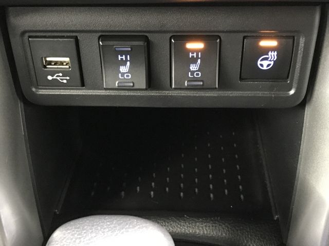 TOYOTA COROLLA CROSS HYBRID 2023 Image 31