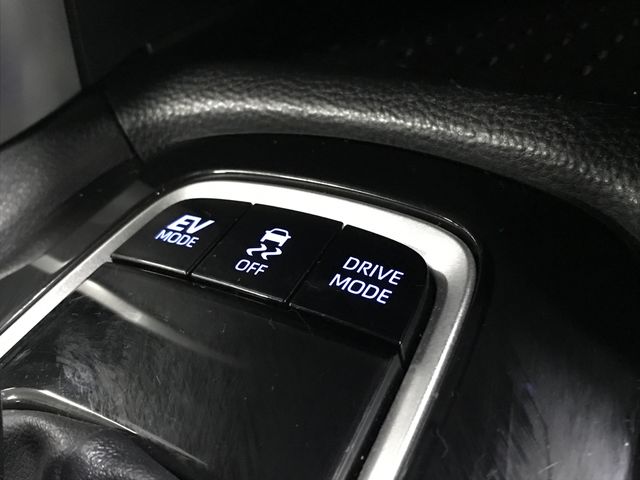 TOYOTA COROLLA CROSS HYBRID 2023 Image 31