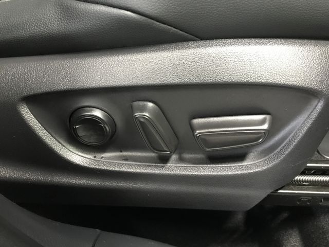 TOYOTA COROLLA CROSS HYBRID 2023 Image 31