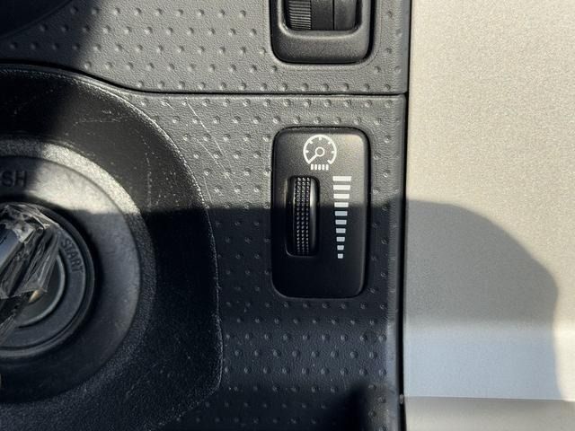 TOYOTA FJ CRUISER 4WD 2011 Image 31