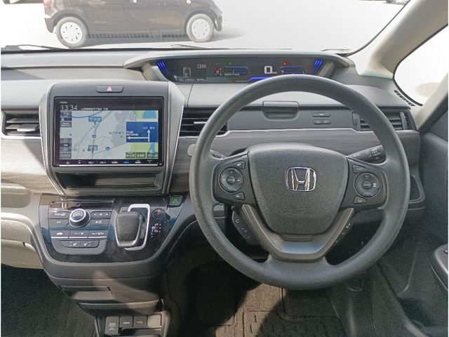 HONDA FREED HYBRID 2023 Image 31