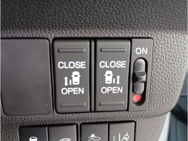 HONDA FREED HYBRID 2023 Image 31