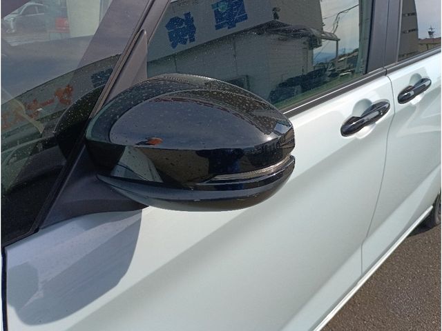 HONDA FREED HYBRID 2023 Image 31