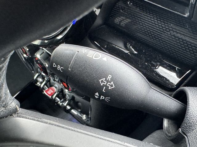 BMW MINI COOPER S CL 2017 Image 31