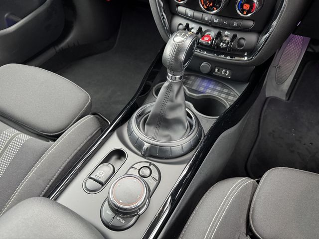 BMW MINI COOPER S CL 2017 Image 31