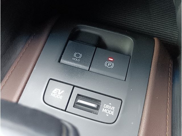 TOYOTA HARRIER HYBRID 2021 Image 31