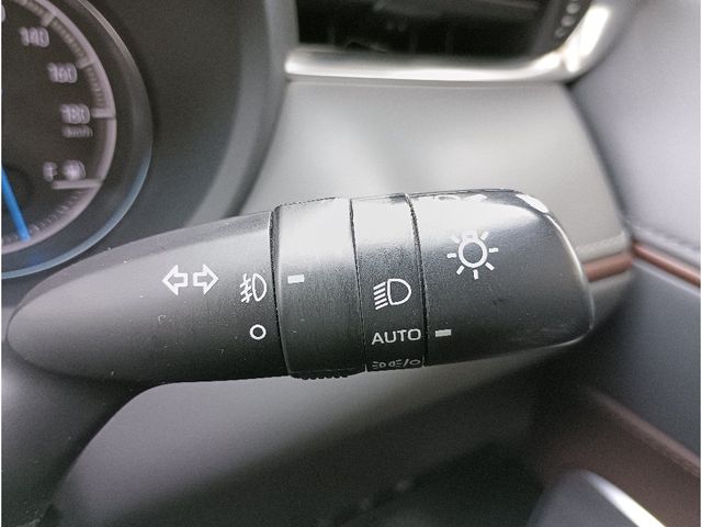 TOYOTA HARRIER HYBRID 2021 Image 31