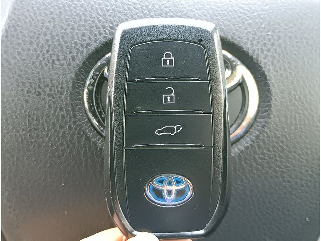 TOYOTA HARRIER HYBRID 2021 Image 31