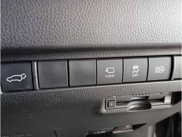 TOYOTA HARRIER HYBRID 2021 Image 31