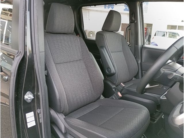 TOYOTA VOXY 2023 Image 31