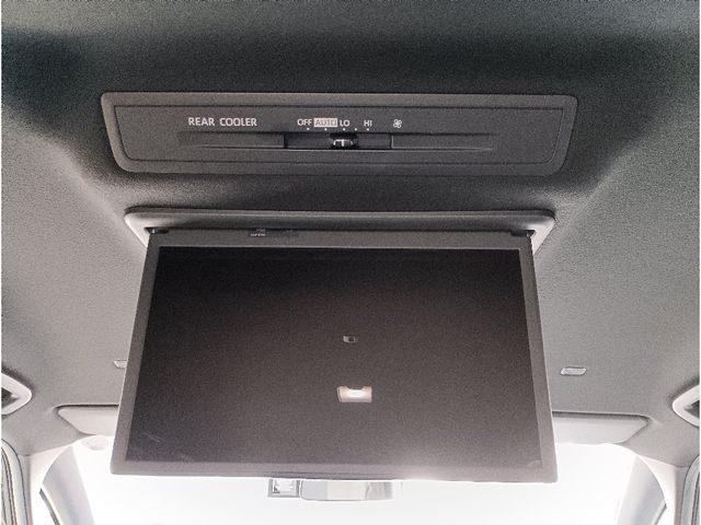 TOYOTA VOXY 2023 Image 31