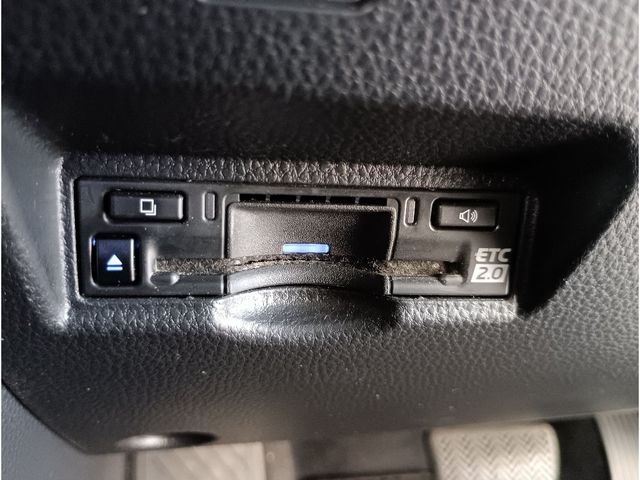 TOYOTA VOXY 2023 Image 31