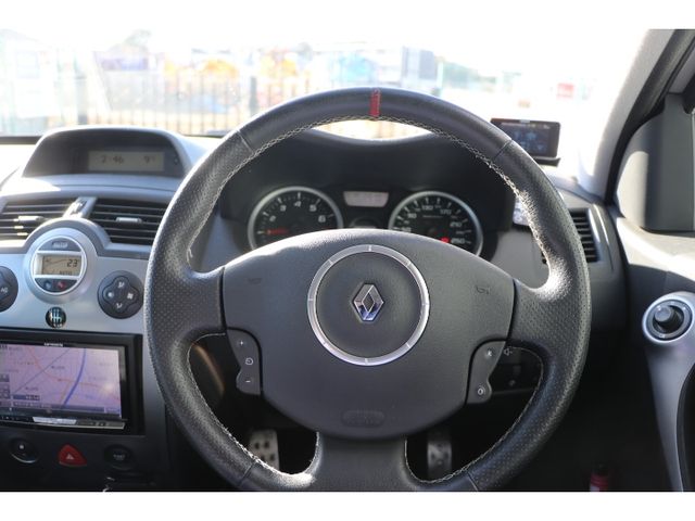 RENAULT MEGANE HATCH 2008 Image 31