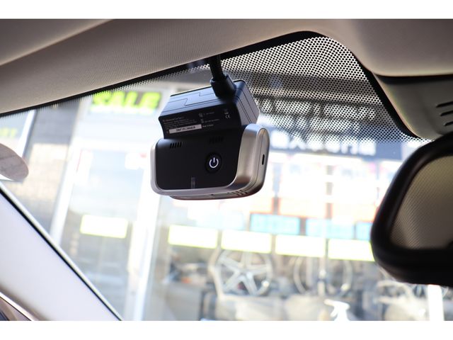 BMW 5SERIES SEDAN 2017 Image 31