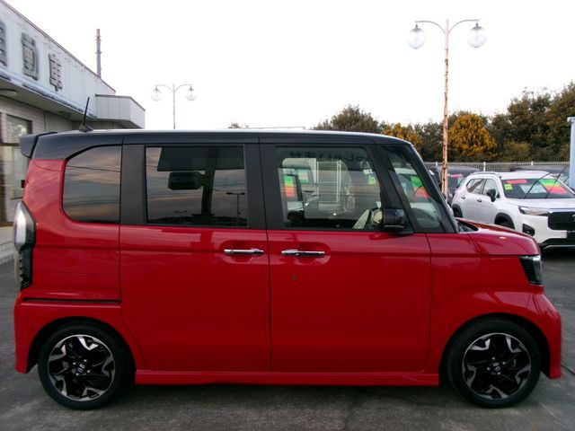 HONDA N BOX CUSTOM 2020 Image 31