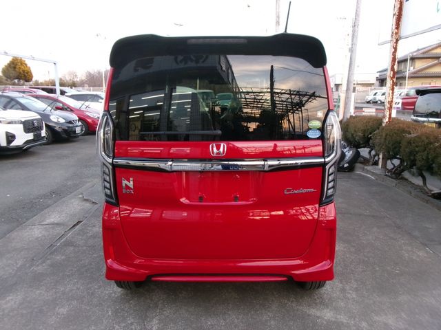 HONDA N BOX CUSTOM 2020 Image 31