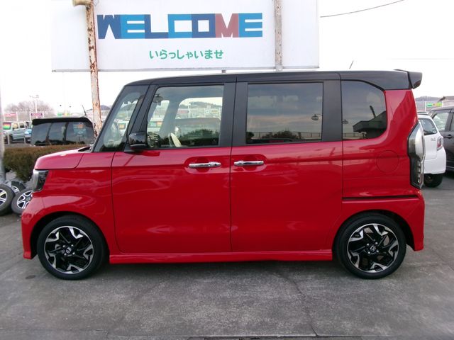 HONDA N BOX CUSTOM 2020 Image 31