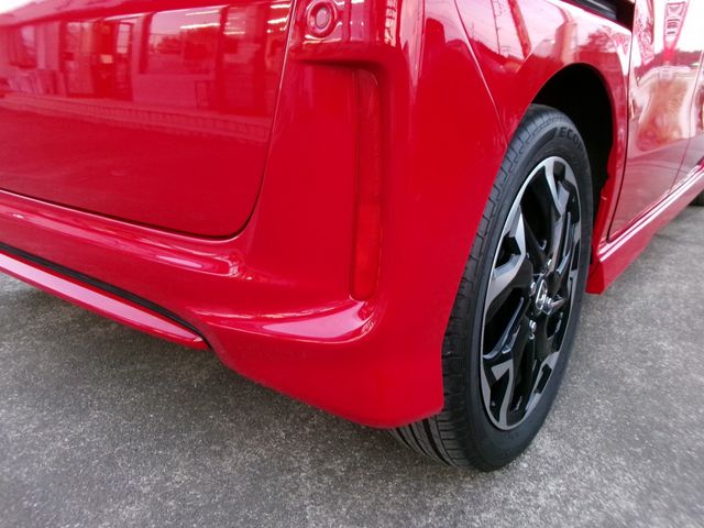 HONDA N BOX CUSTOM 2020 Image 31