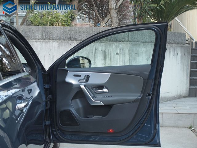 MERCEDES BENZ A CLAS 2021 Image 31