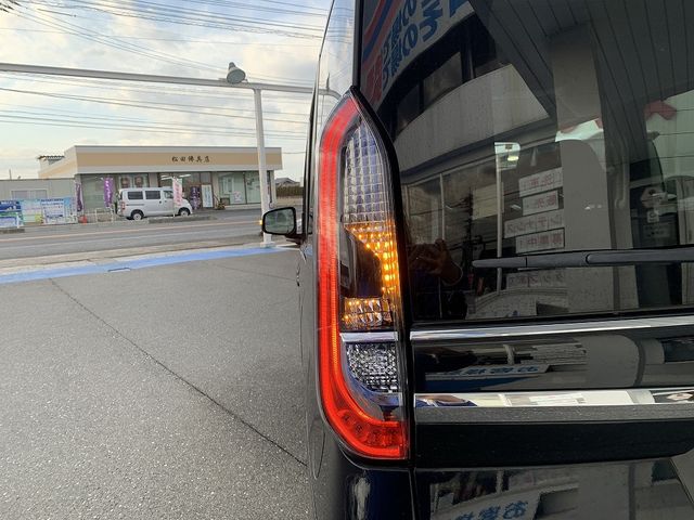 NISSAN ROOX 2023 Image 31