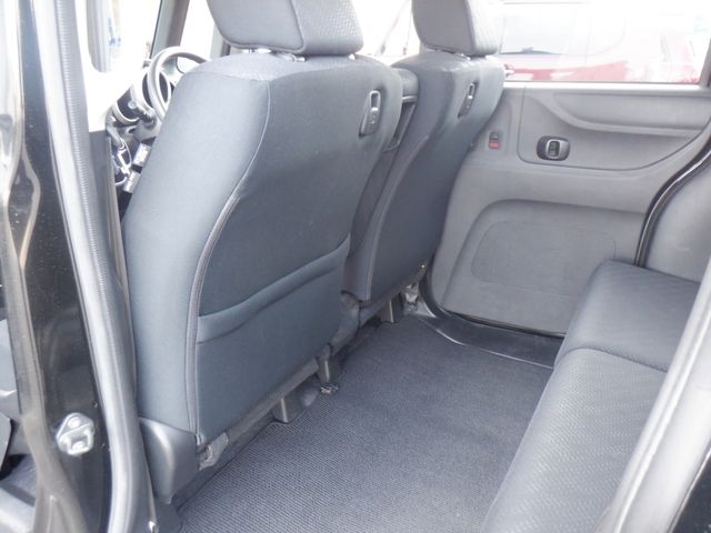 HONDA N BOX CUSTOM 2015 Image 31