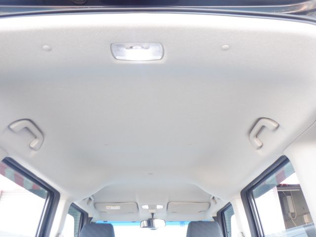 HONDA N BOX CUSTOM 2015 Image 31