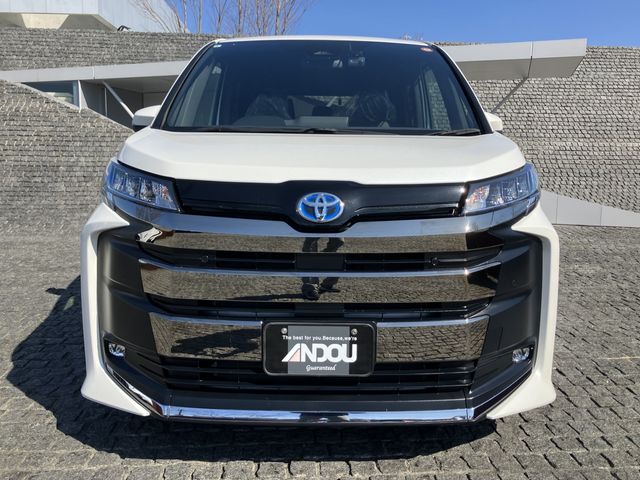 TOYOTA NOAH HYBRID 2023 Image 31