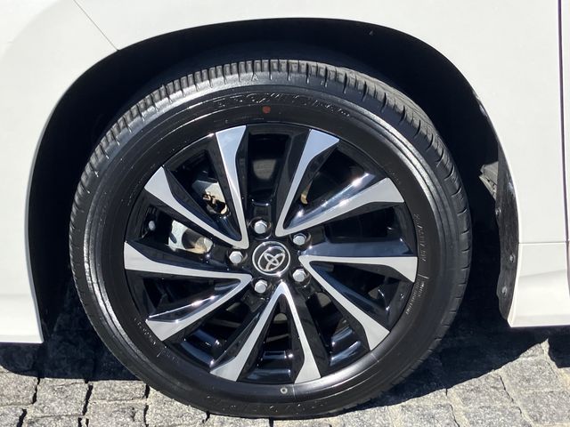 TOYOTA NOAH HYBRID 2023 Image 31