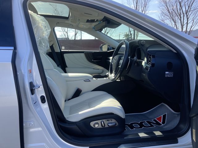 TOYOTA LEXUS LS500H 2022 Image 31