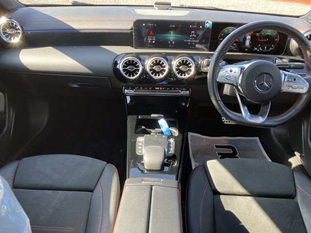 MERCEDES BENZ CLA SH 2021 Image 31