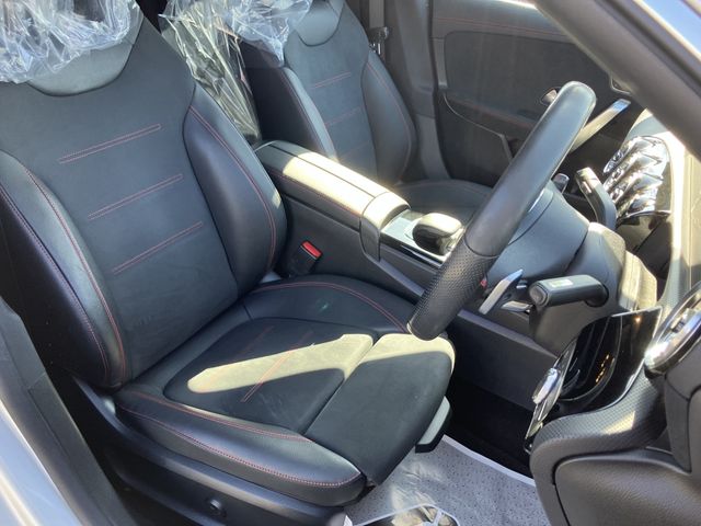 MERCEDES BENZ CLA SH 2021 Image 31