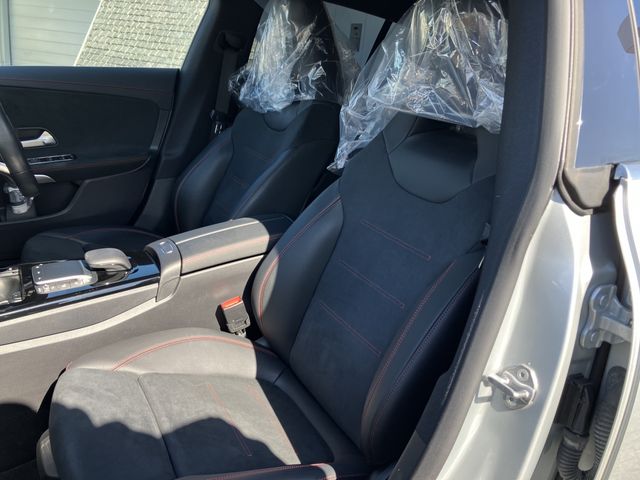 MERCEDES BENZ CLA SH 2021 Image 31