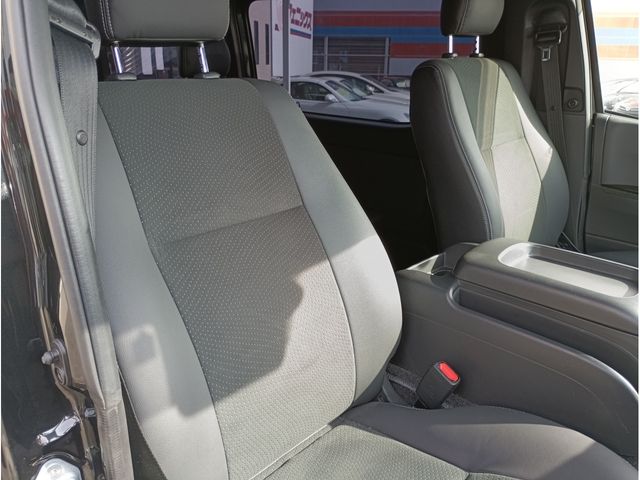 TOYOTA HIACE VAN 2WD 2019 Image 31